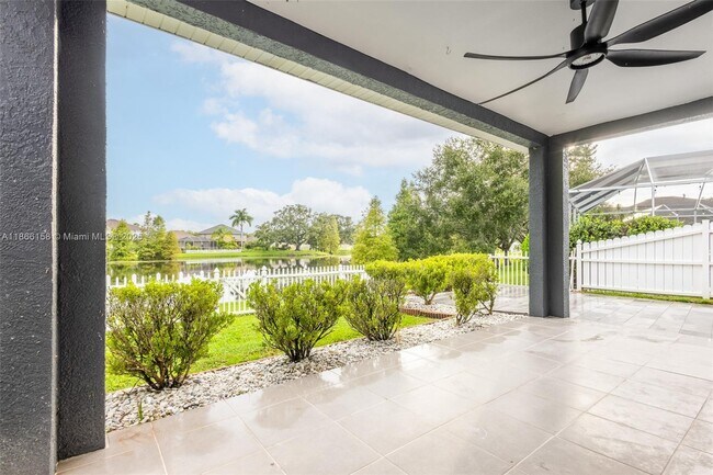 Building Photo - 1631 Open Field Loop