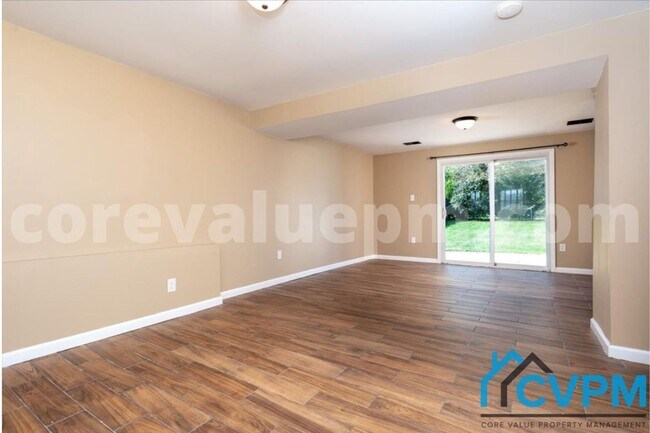 Building Photo - 930 Autumn Valley Ln