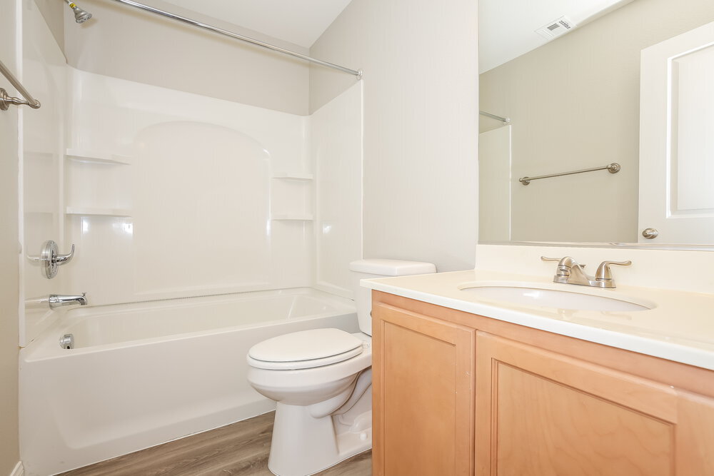 Building Photo - 10823 Mystic Shore Ave