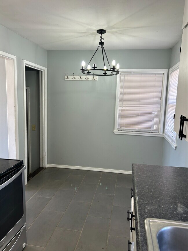 Kitchen/Dining Area - 1308 E Catalina St