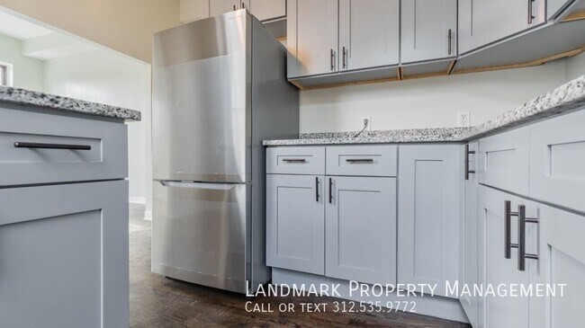Building Photo - 1926 S Canalport-Unit 2F