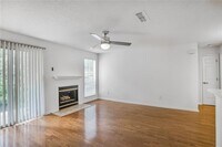 Building Photo - 432 Granville Ct