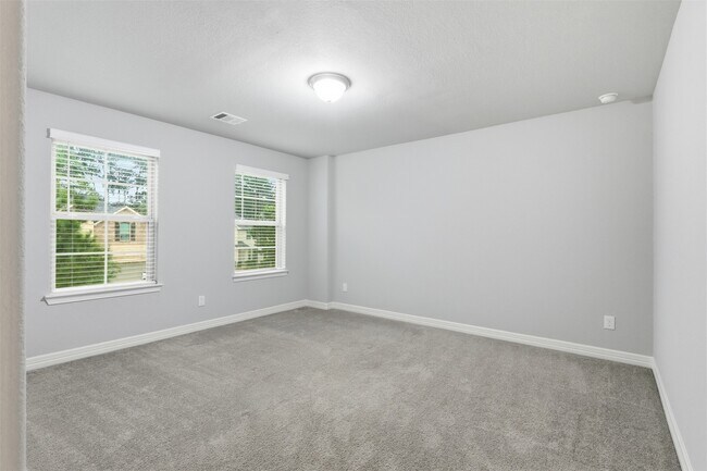 Building Photo - 119 Buttonwood Ct