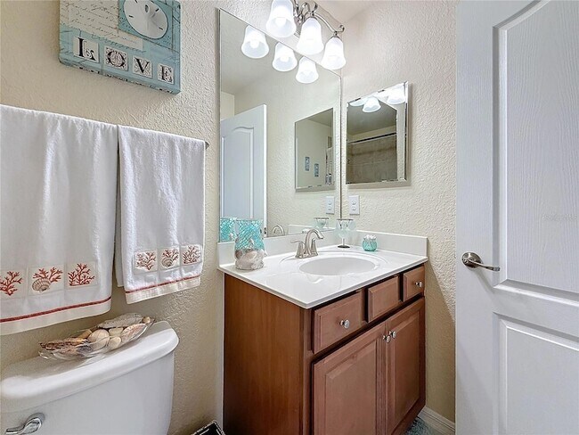 Building Photo - 6467 Willowshire Way