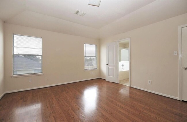 Building Photo - 1431 Penny Royal Ct