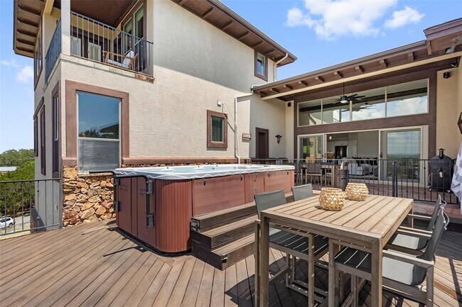 Building Photo - 21803 Briarcliff Dr