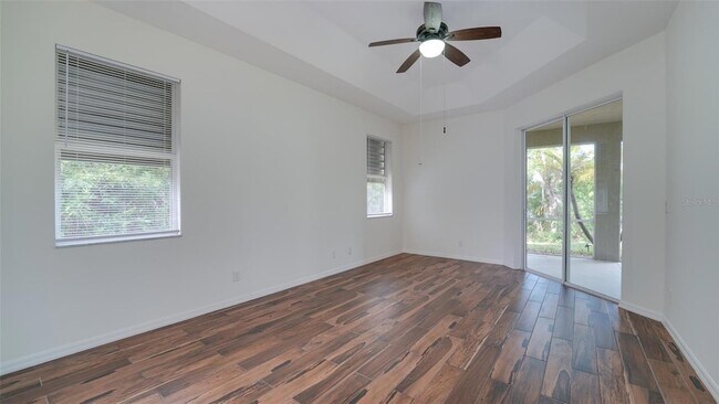 Building Photo - 5279 Lovett Rd