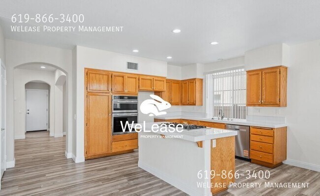 Building Photo - 44958 Camino Veste
