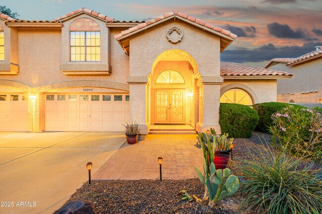 Building Photo - 16809 S 33rd Way