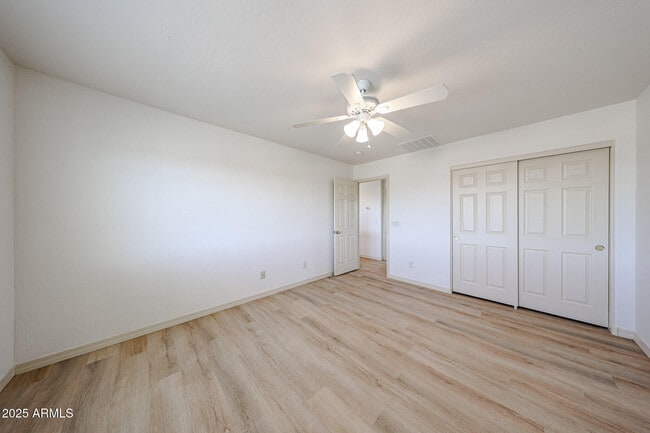 Building Photo - 17435 W Saguaro Ln