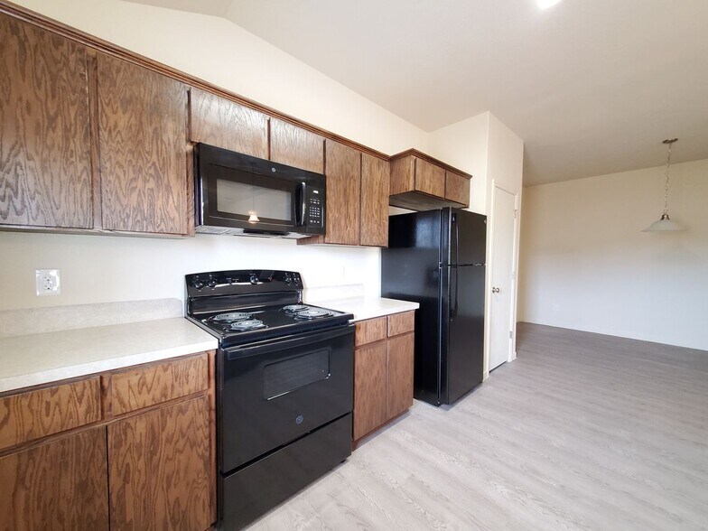 Building Photo - 5804 Rustler Dr