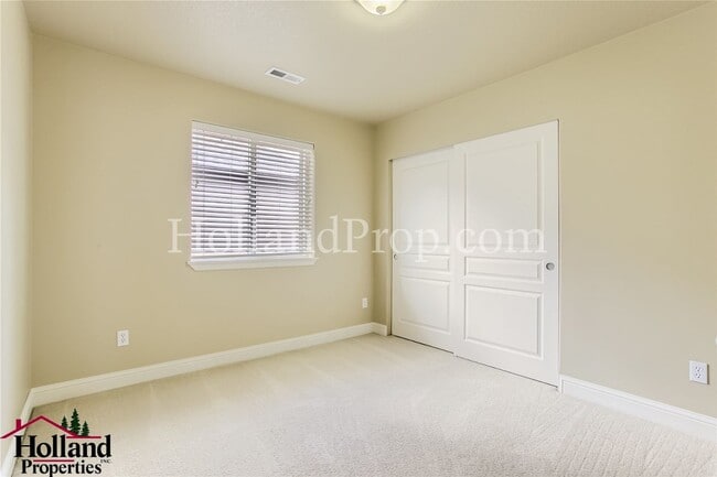 Building Photo - 342 NW Malia Ln