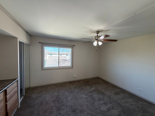 Building Photo - Welcome home to this beautifully maintained two-story townhome nestled on a quiet cul-de-sac in G...