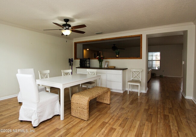 Building Photo - 1448 Heather Ct