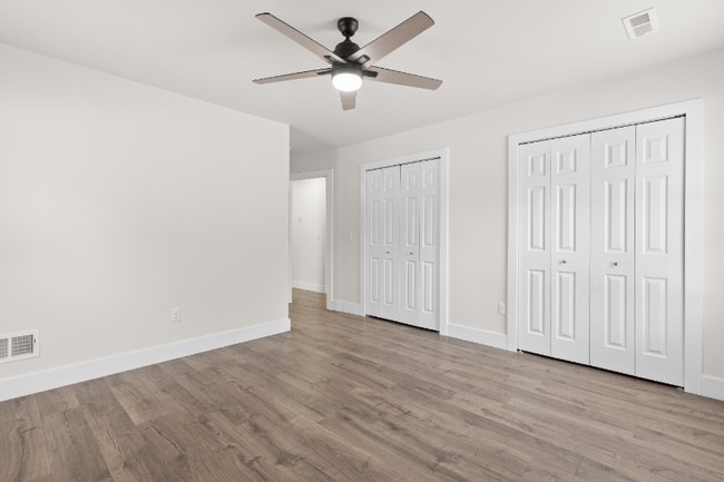 Building Photo - 818 Burr St