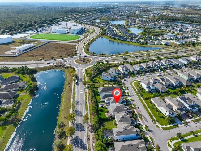 Building Photo - 6207 Voyagers Pl