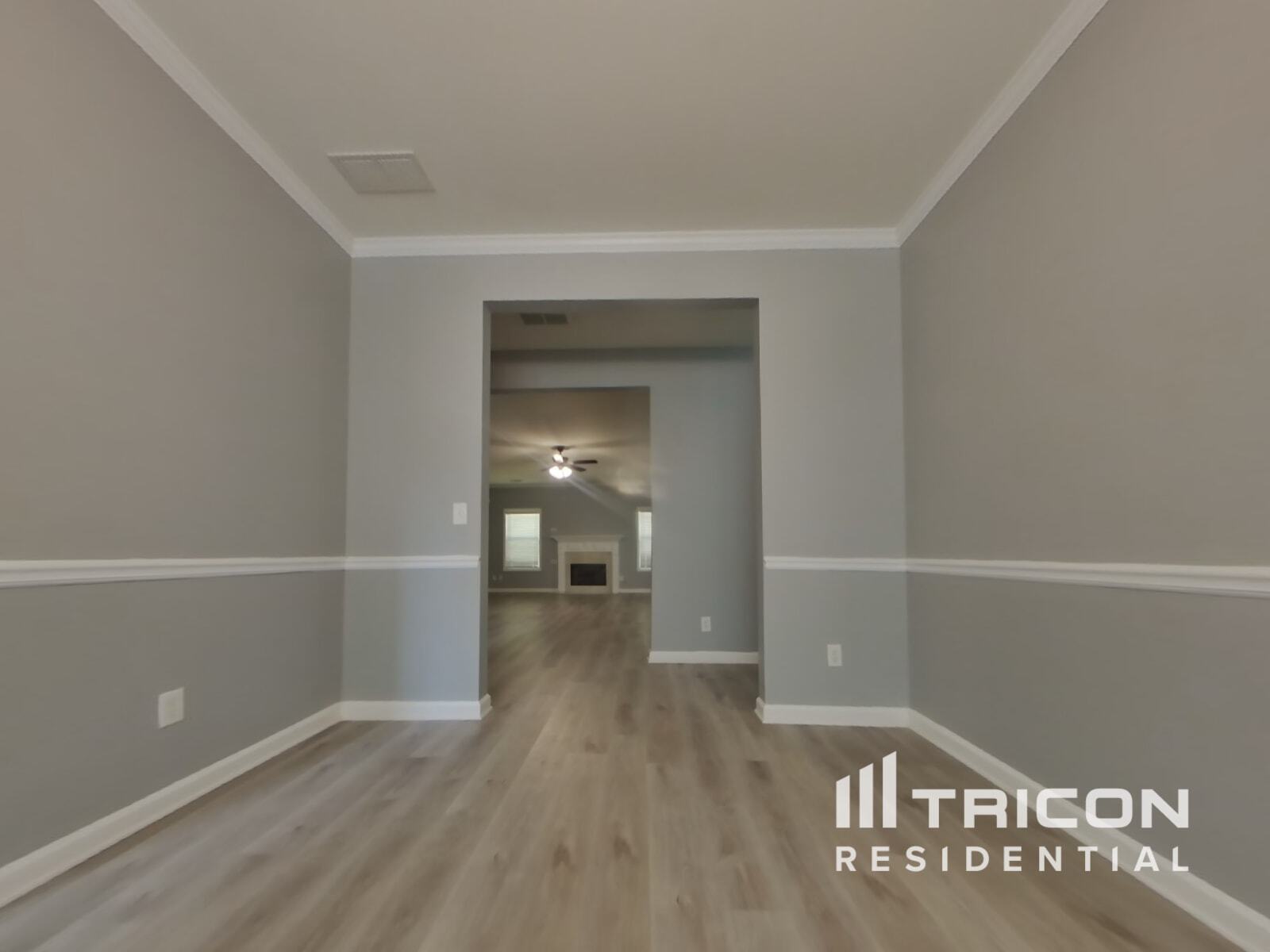 Building Photo - 293 Holbrook Dr