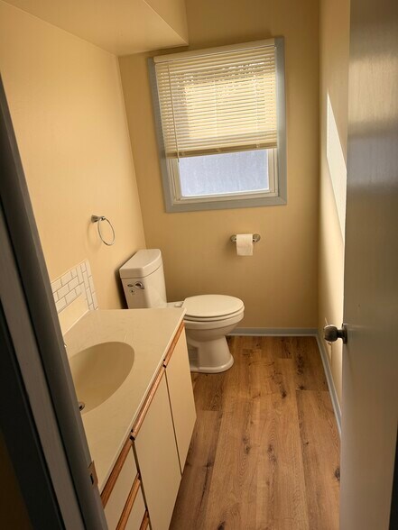 Building Photo - 12233 W Dearbourn Ave