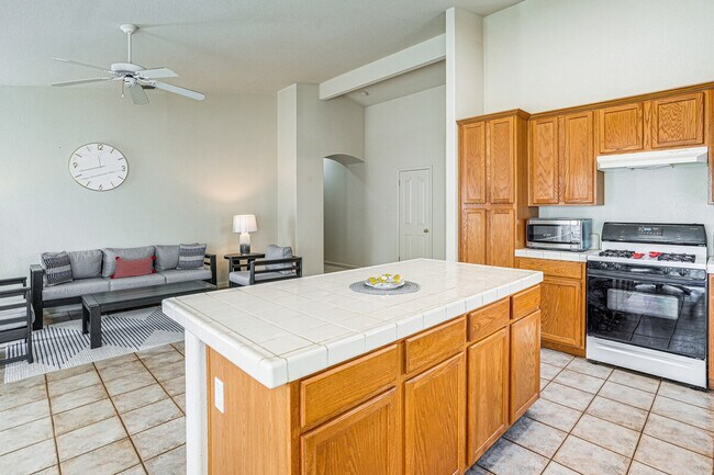Building Photo - 5773 Barbera Way