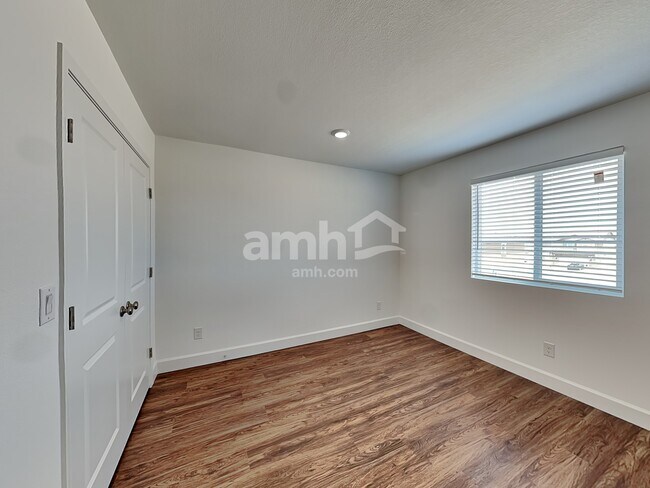 Building Photo - 9156 Liberty Cap Ct