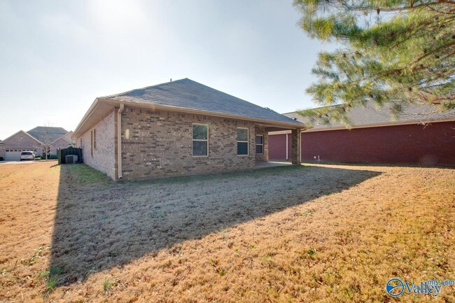 Building Photo - 26938 Mill Creek Dr