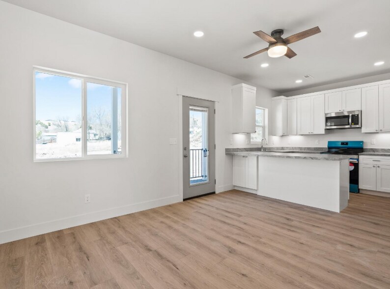 Living Room - 1164 Jasper Loop