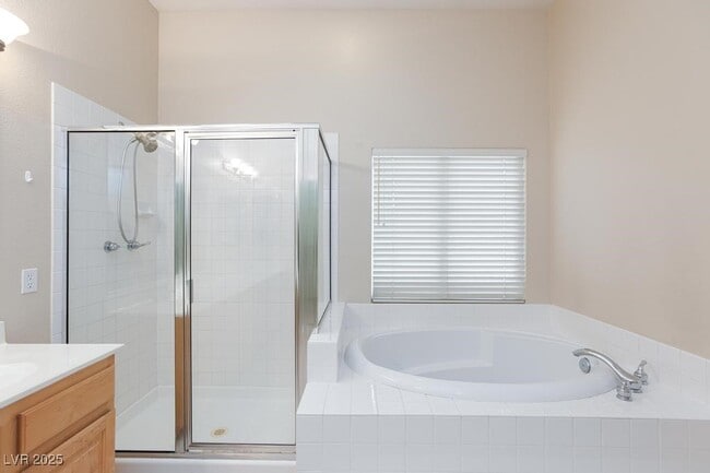 Building Photo - 2504 Ashley Rose Terrace