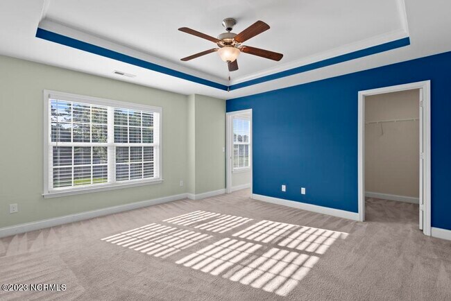 Building Photo - 303 Vilas Way S