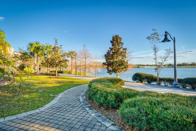 Building Photo - TH130 - Townhome near all major attractions