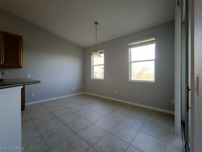 Building Photo - 2345 Golden Aster St