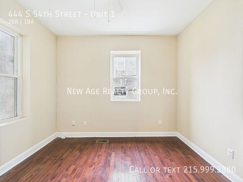 Building Photo - 444 S 54th St