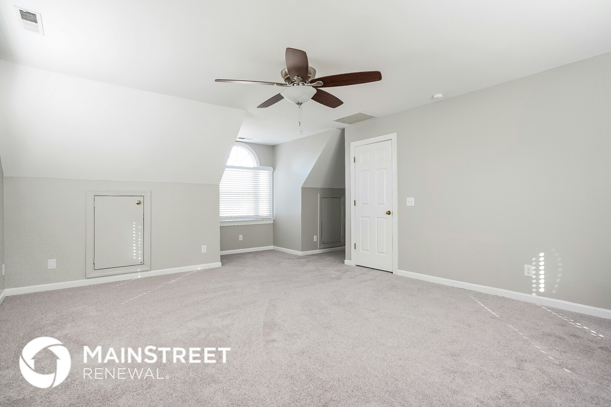 Building Photo - 17 Edinburgh Pl