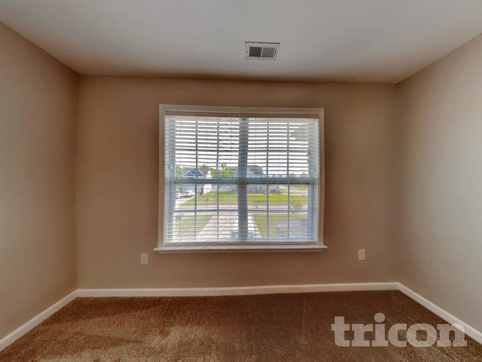 Building Photo - 15 Coswell Ct