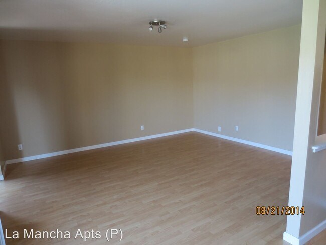 Building Photo - 240 Hollis Ave