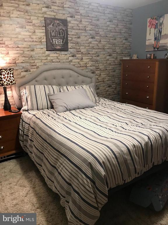 Building Photo - 177 Wabeeno Trail