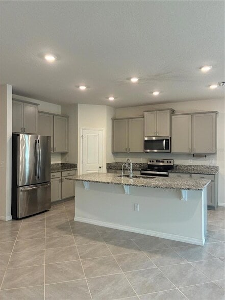 Building Photo - 8737 Bower Bass Cir