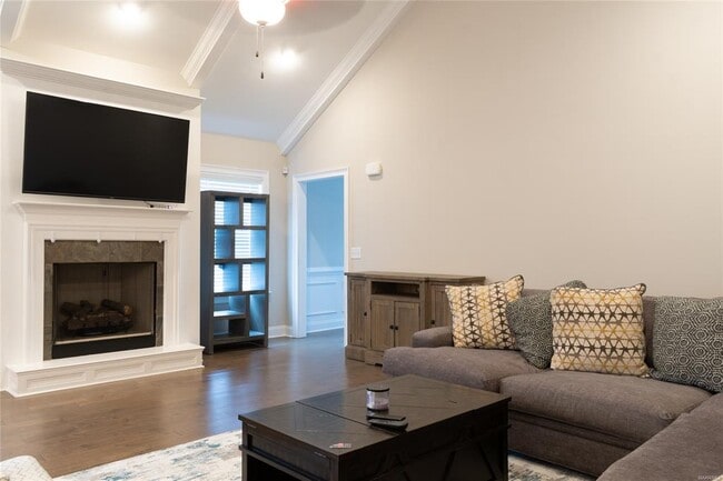 Building Photo - 950 Wheat Ridge Dr