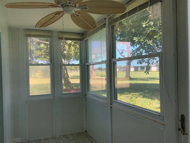 Building Photo - 70 Normandy B