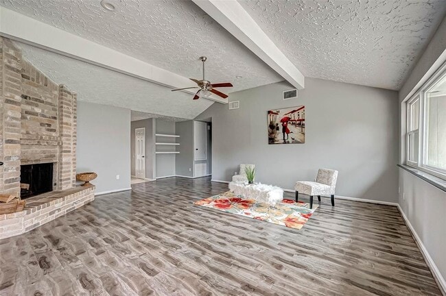 Building Photo - 14110 Taco Ct