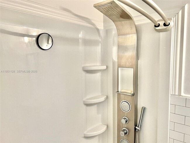 Building Photo - 2608 NW 26th St