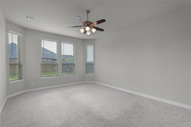 Building Photo - 6026 Lake Bridge Ln