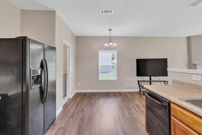 Building Photo - 7302 Autumn Crossing Way