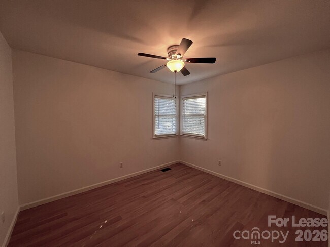 Building Photo - 20921 San Mateo Pl