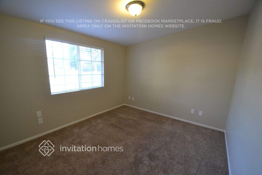 Building Photo - 7741 Zelzah Ave