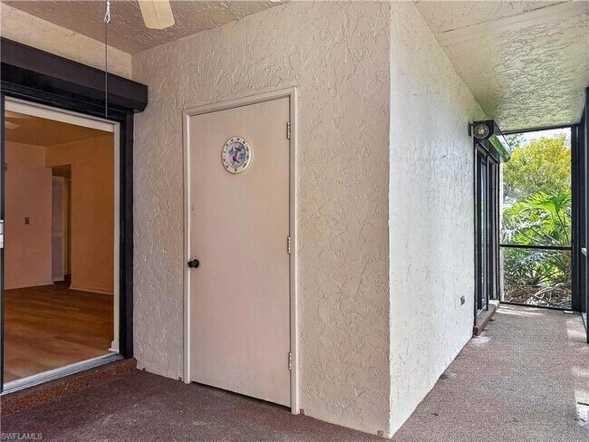 Building Photo - 1701 Courtyard Way