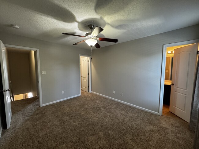 Building Photo - 147 Glen Cannon Drive