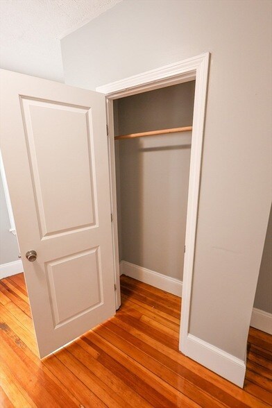 Building Photo - 4 Standard St