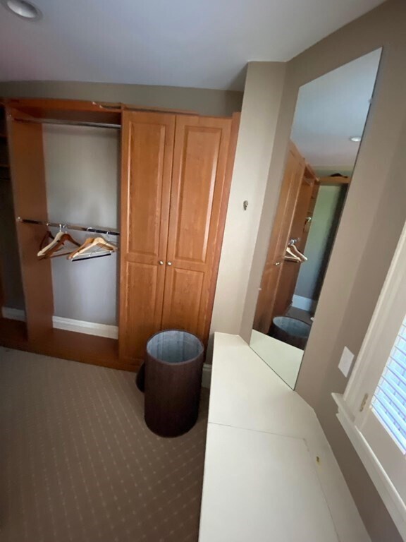 Building Photo - 30 Waldron St