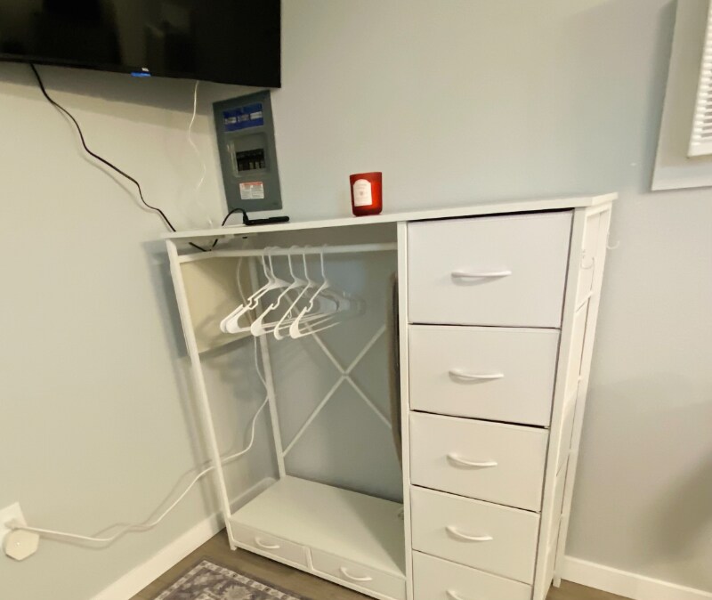 Building Photo - 1002 Mt Vernon Dr