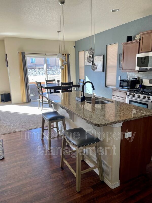 Building Photo - 11505 Wildwood Ridge Dr